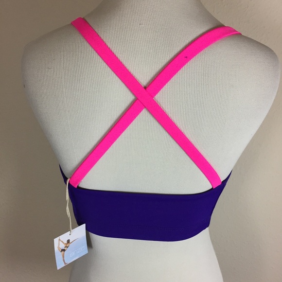 Onzie Other - NWT Onzie Yoga Sports Bra